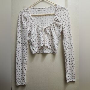 Aeropostale Floral Patterned Top